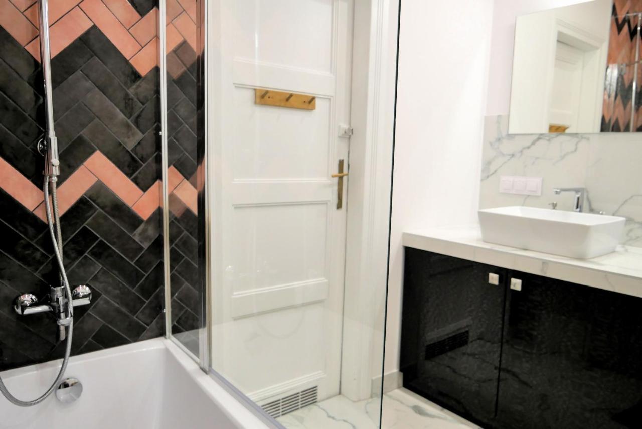 Tenement Apartment 90M2 City Center Krakow Bagian luar foto