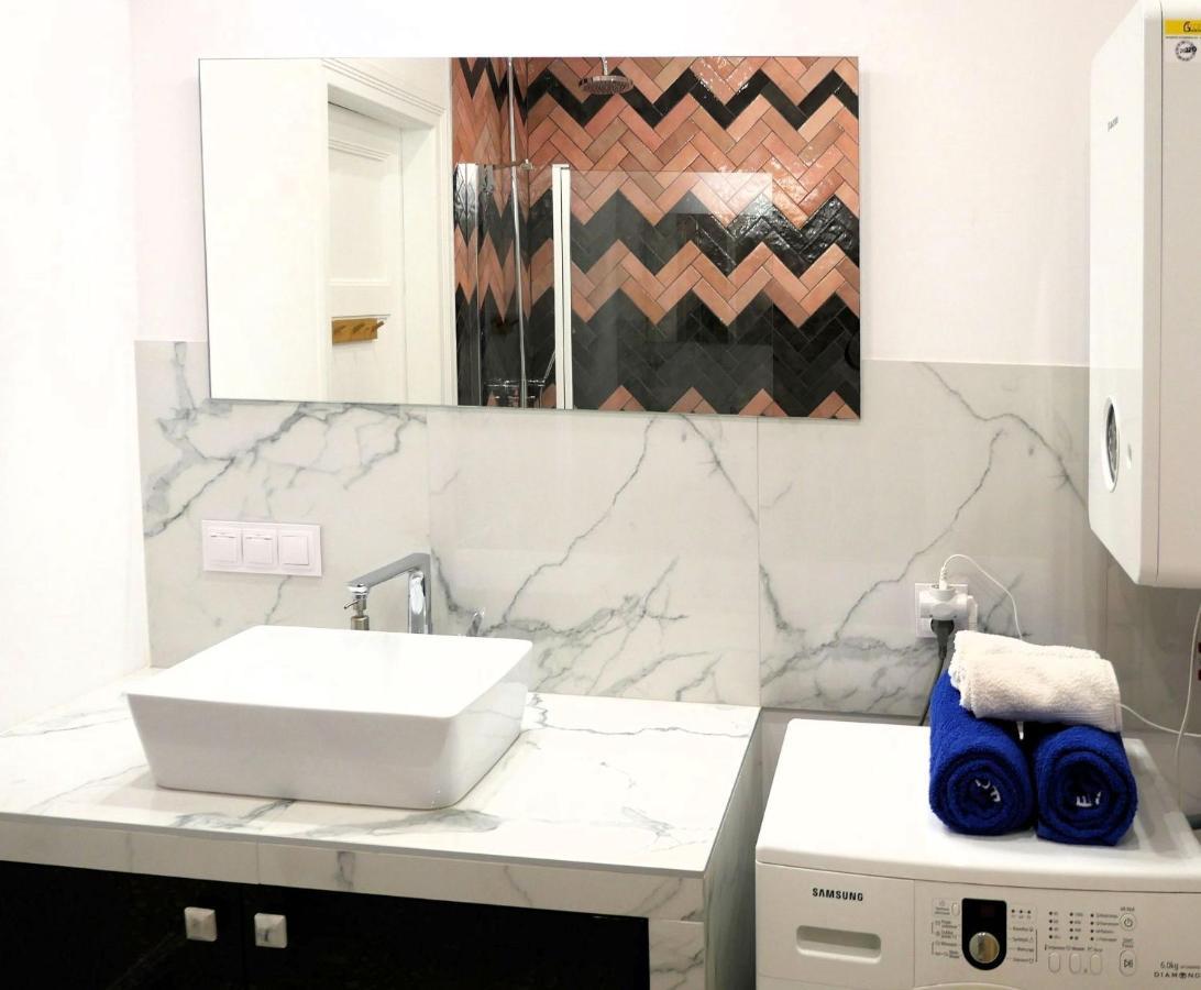 Tenement Apartment 90M2 City Center Krakow Bagian luar foto